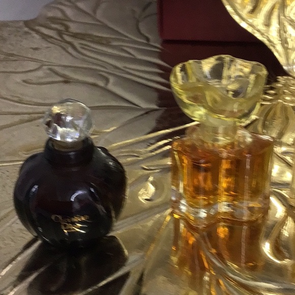 MINIATURE COLOGNE/PERFUME BOTTLES - Picture 2 of 9